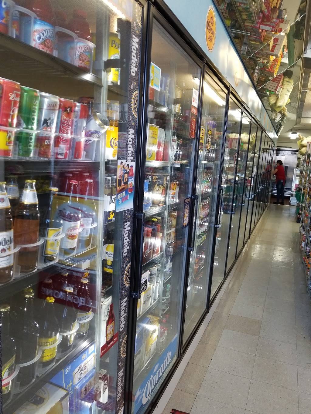 La Zacatecana Market | restaurant | 21937 CA-18, Apple Valley, CA 92307, USA | 7602405029 OR +1 760-240-5029