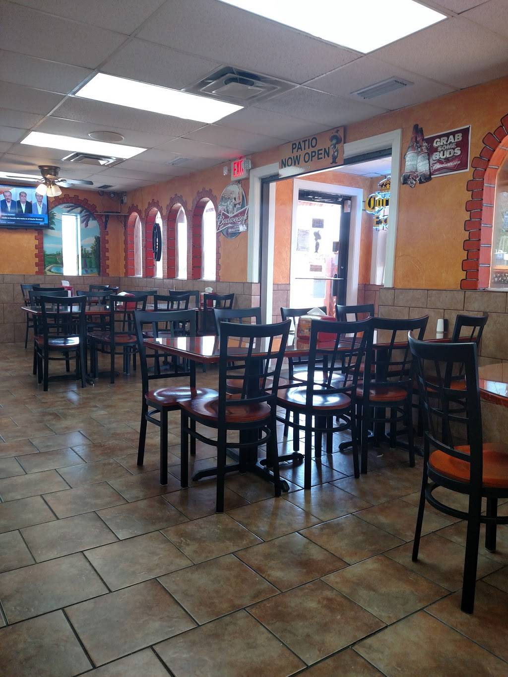 El Taco Loco | restaurant | 2175 N College Ave #2802, Fayetteville, AR 72703, USA | 4795829551 OR +1 479-582-9551