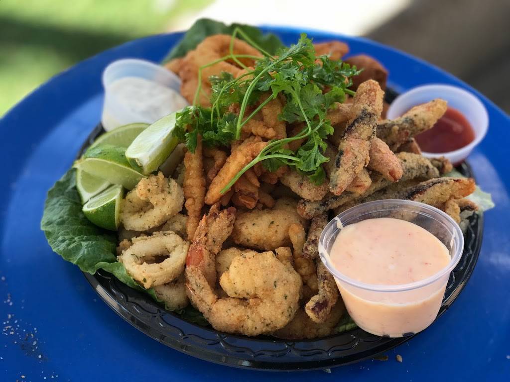 Tin Fish | restaurant | 302 The Strand N, Oceanside, CA 92054, USA | 7609660007 OR +1 760-966-0007