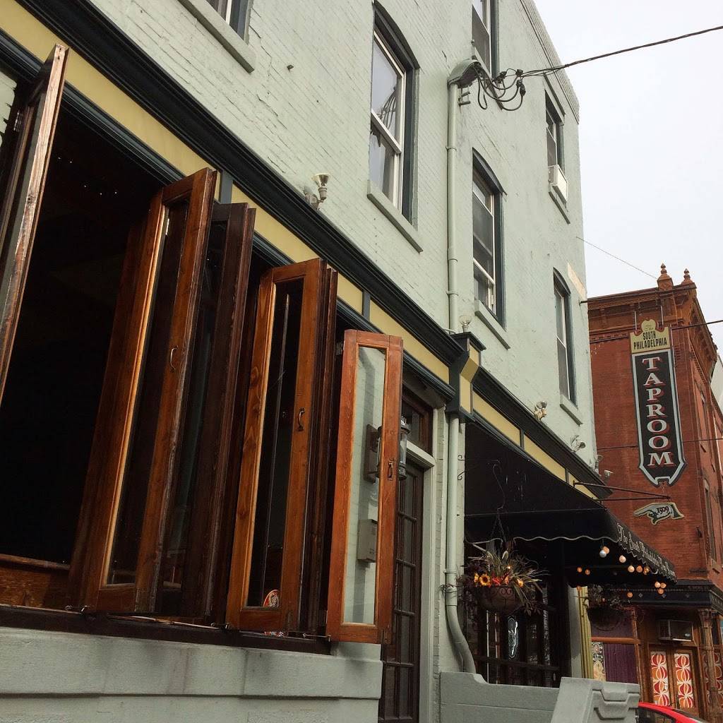 South Philadelphia Tap Room | restaurant | 1509 Mifflin St, Philadelphia, PA 19145, USA | 2152717787 OR +1 215-271-7787