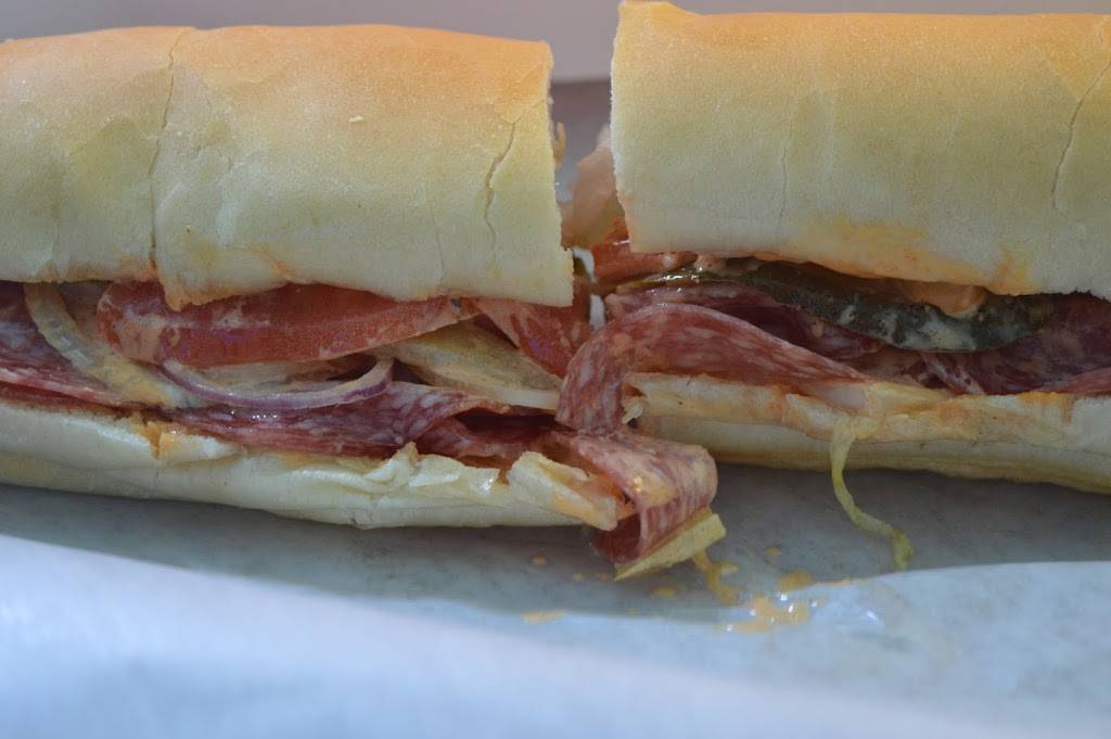 SUBMISSION SUBS | restaurant | 55 St Paul St W Unit 3, St. Catharines, ON L2S 2C4, Canada | 2899313001 OR +1 289-931-3001