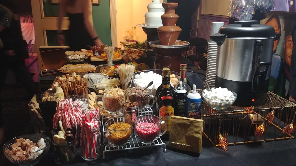 The Platinum Chef | restaurant | 24805 Towne Rd, Southfield, MI 48033, USA | 2482660835 OR +1 248-266-0835