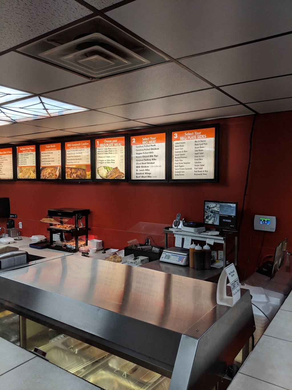 Sides to go! BBQ | restaurant | 9828 Valley View Rd, Macedonia, OH 44056, USA | 3309080322 OR +1 330-908-0322