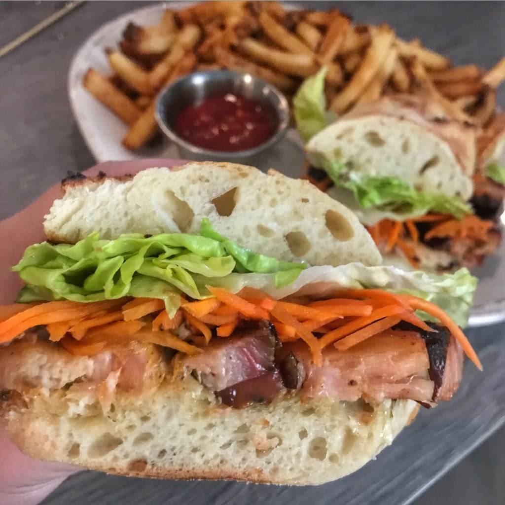 The Jac Island Restaurant | restaurant | 1223 Periwinkle Way, Sanibel, FL 33957, USA | 2394721771 OR +1 239-472-1771