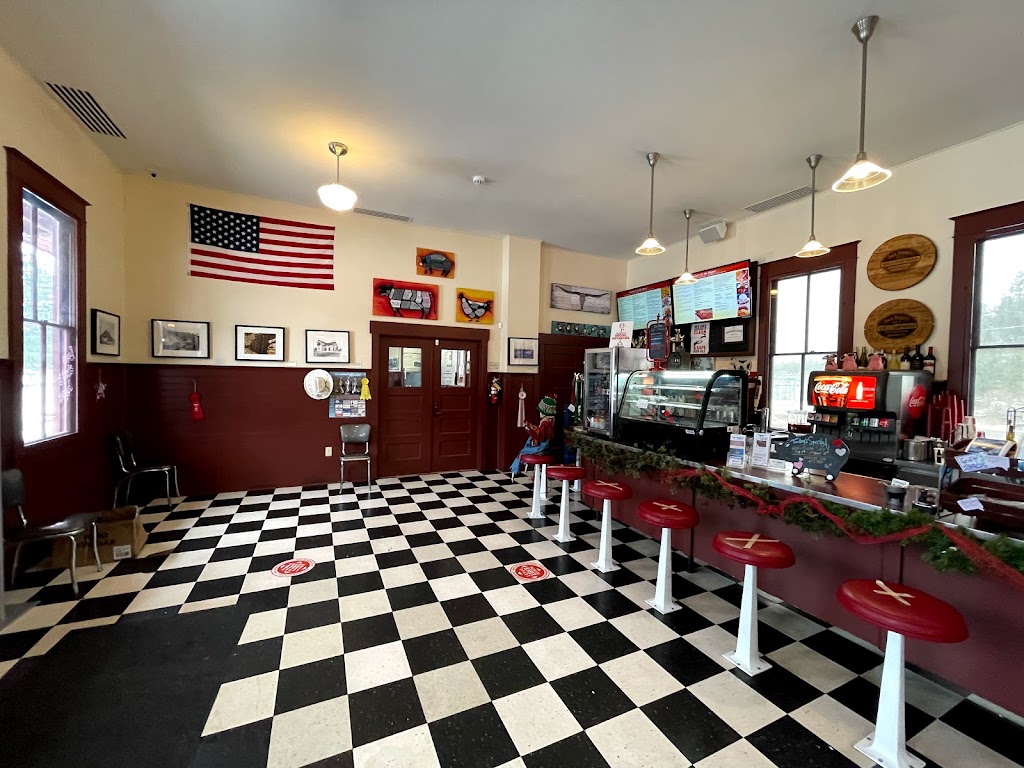 Smokeys Bar-B-Que Cle Elum | restaurant | 801 Milwaukee Ave, South Cle Elum, WA 98943, USA | 5096742006 OR +1 509-674-2006