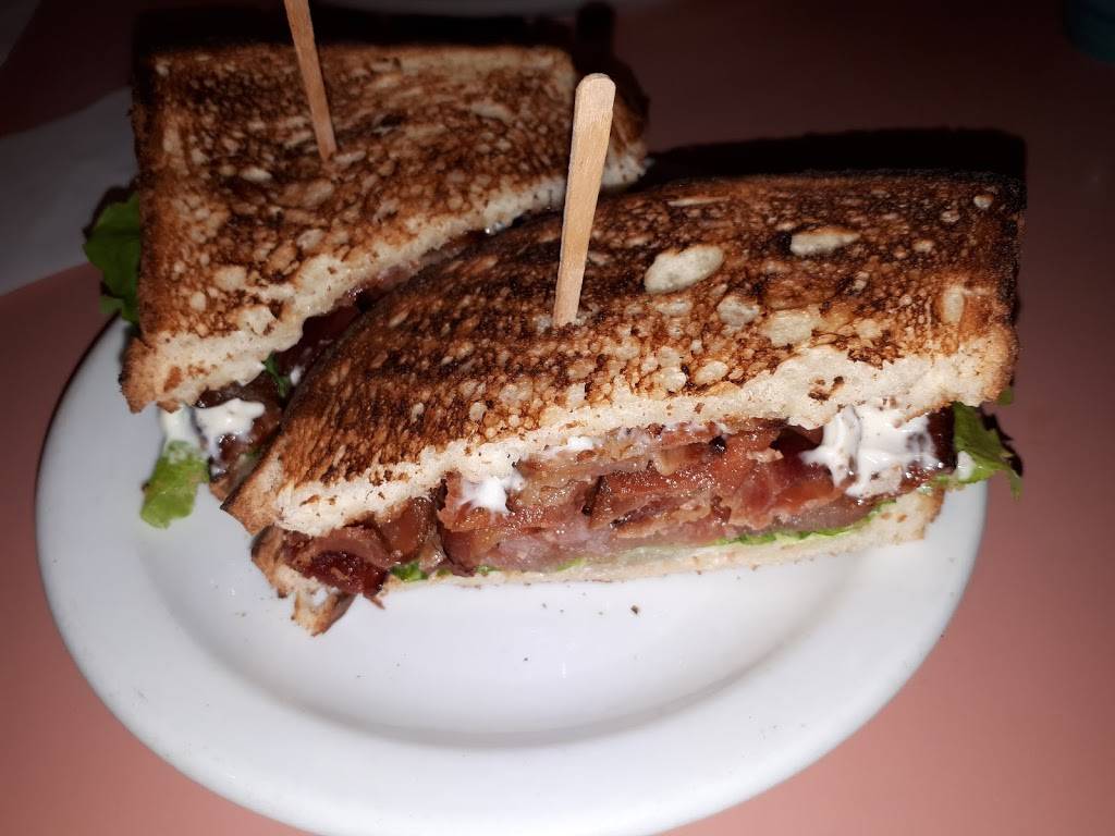 Katrinas Corner Kitchen | restaurant | 17311 County Rd 43, Monkland, ON K0C 1V0, Canada | 6133469292 OR +1 613-346-9292