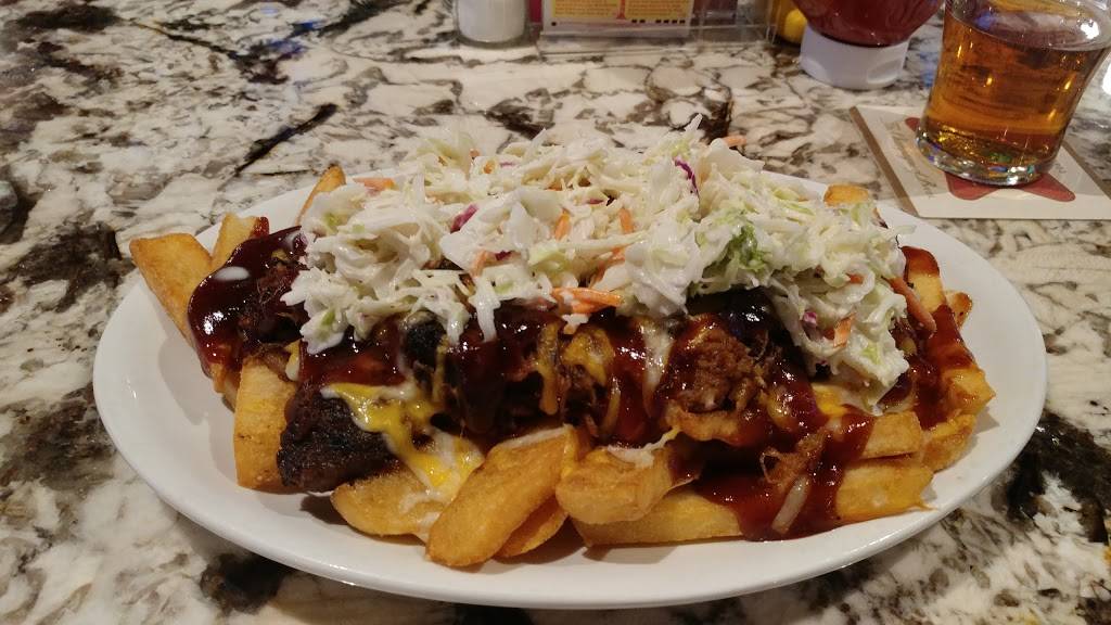 Famous Joes | restaurant | 3290 Hamilton Mill Rd, Buford, GA 30519, USA | 7702715637 OR +1 770-271-5637