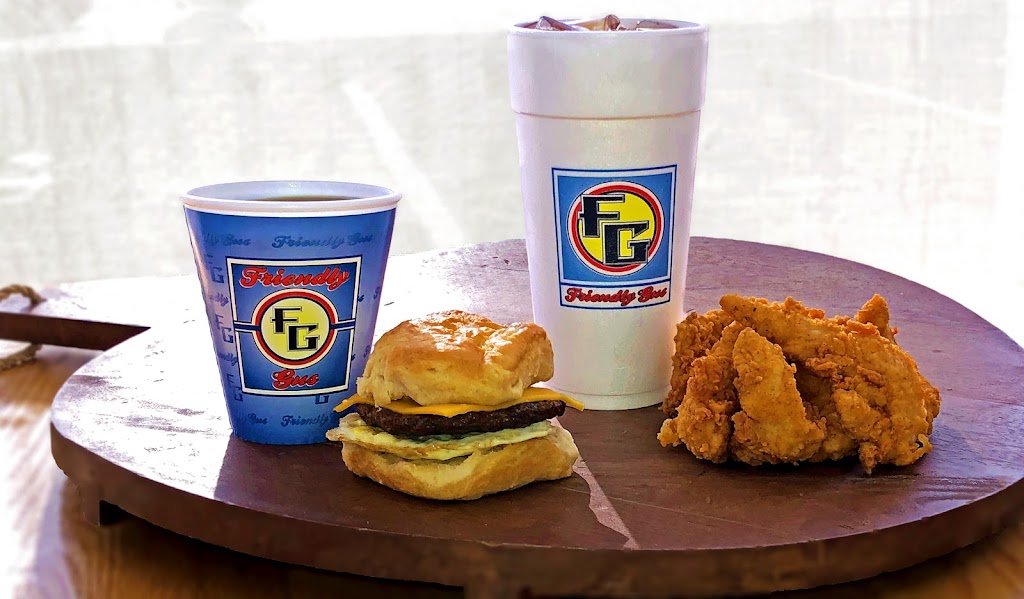 Friendly Gus | restaurant | 4845 Ocmulgee E Blvd, Macon, GA 31217, USA | 4787410011 OR +1 478-741-0011