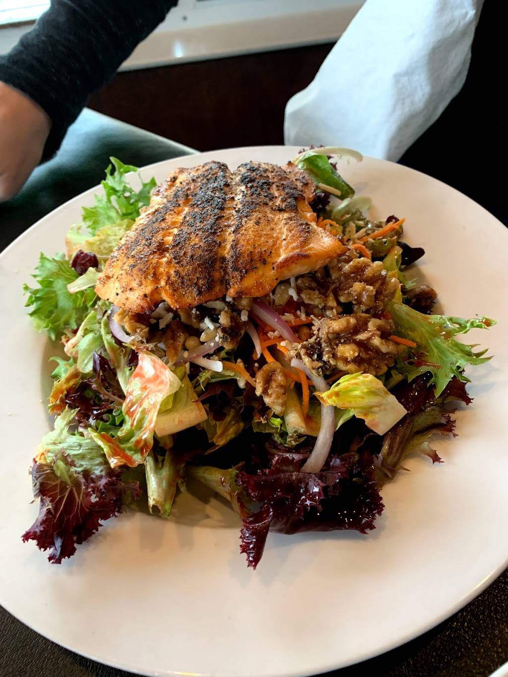 Nantucket Grill-Durham | bakery | 5826 Fayetteville Rd #101, Durham, NC 27713, USA | 9192465785 OR +1 919-246-5785