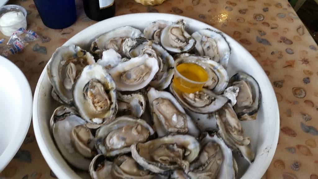 Rockefellers Raw Bar | restaurant | 3613 Hwy 17 S, North Myrtle Beach, SC 29582, USA | 8433619677 OR +1 843-361-9677