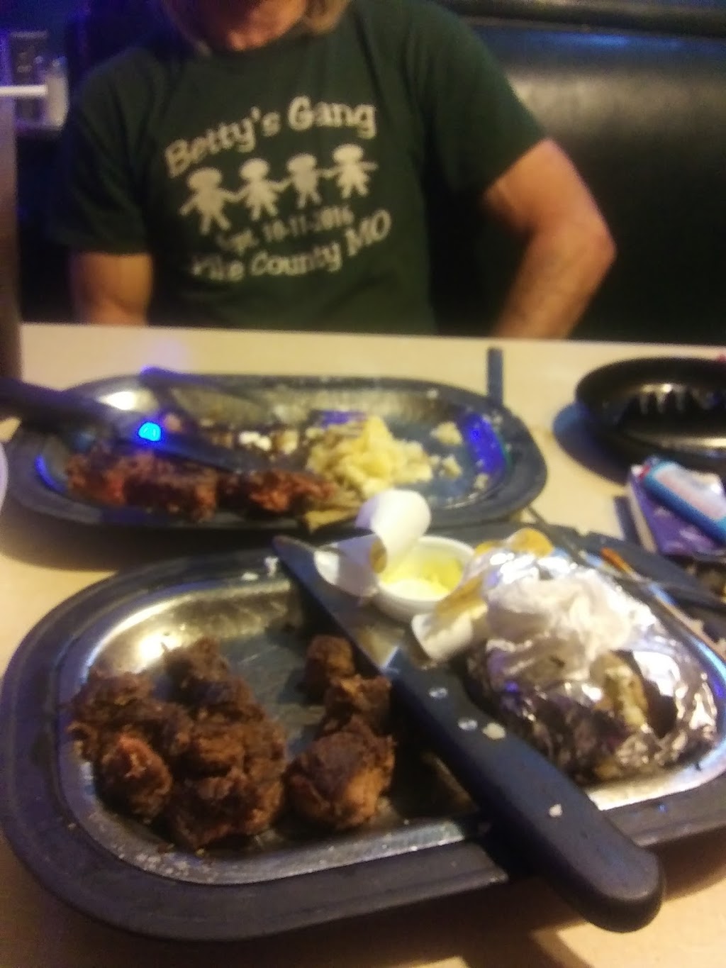 Shannons Restaurant | restaurant | 1016 S Main St, Borger, TX 79007, USA | 8062739147 OR +1 806-273-9147