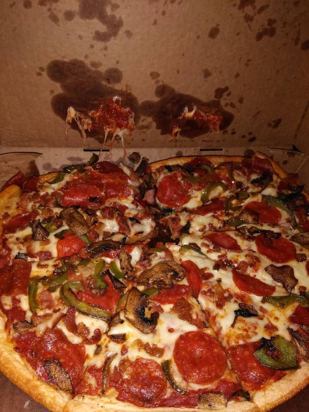 Pizza Hut | restaurant | 2042 W 47th St, Chicago, IL 60609, USA | 7733764700 OR +1 773-376-4700