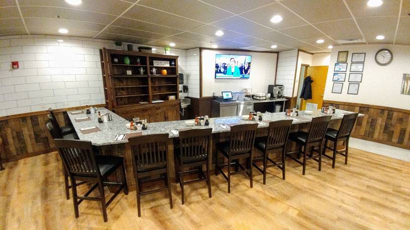 Nick & Andys Breakfast & Lunch | restaurant | 110 Newbury St Suite #13, Danvers, MA 01923, USA | 9783041017 OR +1 978-304-1017