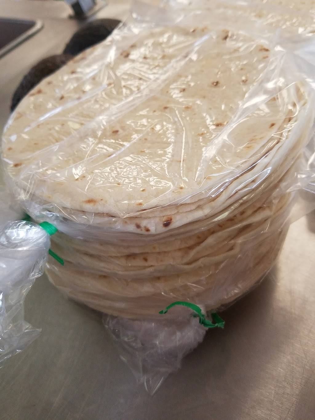 Rios Barbacoa | restaurant | 5560 FM78, San Antonio, TX 78219, USA | 2106620857 OR +1 210-662-0857