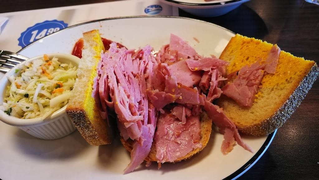 Nickels Deli Restaurants | restaurant | 462 Avenue Dorval, Dorval, QC H9S 3H7, Canada | 5146788939 OR +1 514-678-8939