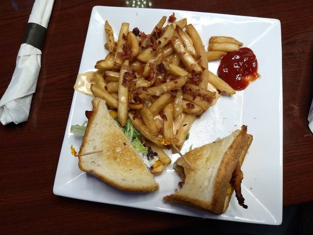 Club Eclipse Sports Bar and Billiards | restaurant | 5615 Wellington Rd Suite 101, Gainesville, VA 20155, USA | 5712227221 OR +1 571-222-7221