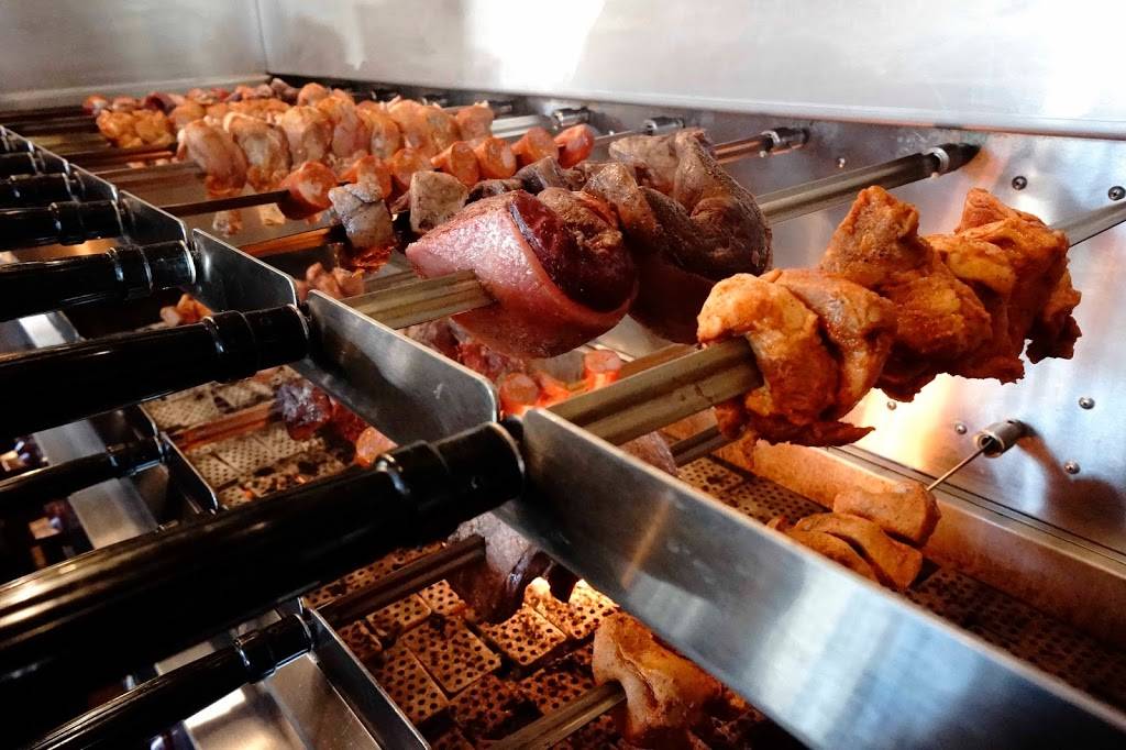Raizes Churrascaria | restaurant | 139 Nassau Ave, Brooklyn, NY 11222, USA | 7183890088 OR +1 718-389-0088