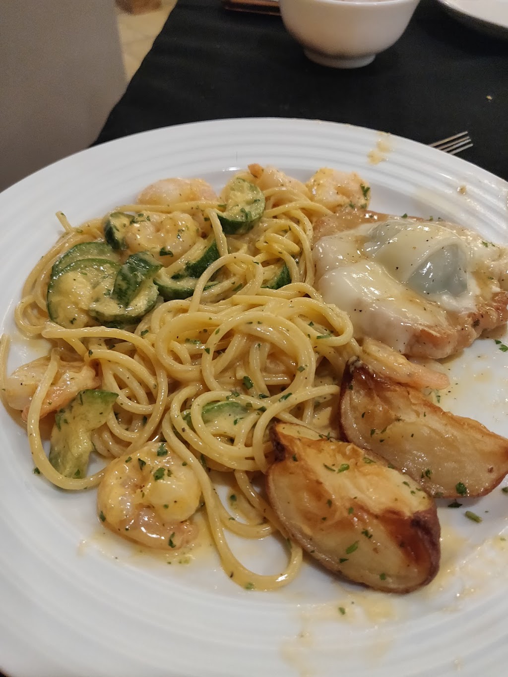 Ezio Bistro | restaurant | 16615 Huebner Rd, San Antonio, TX 78248, USA | 7269992708 OR +1 726-999-2708