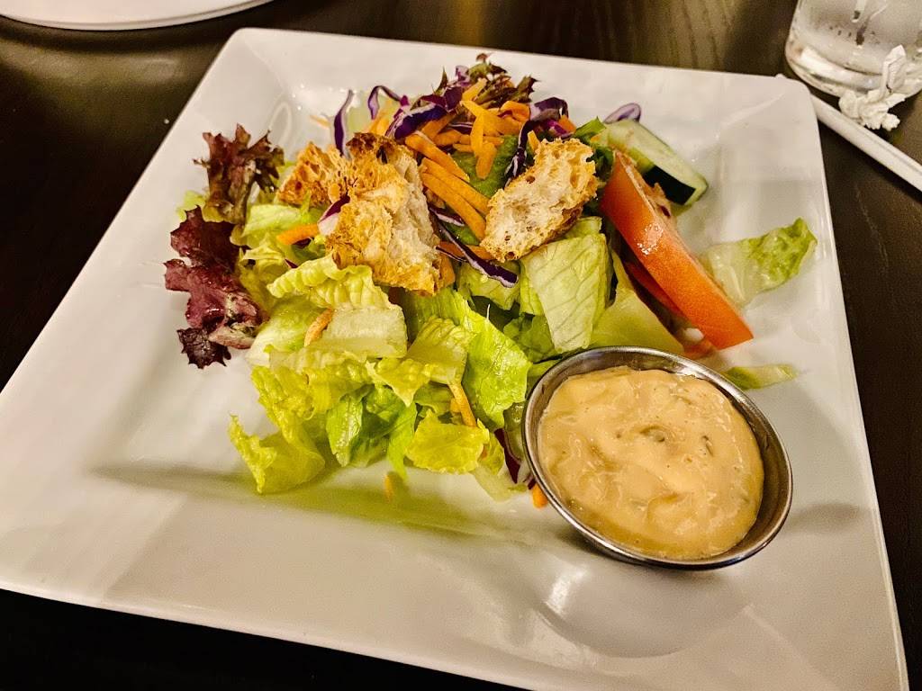 Fugazzis | restaurant | 22 E Oak Ave St, Porterville, CA 93257, USA | 5596150015 OR +1 559-615-0015