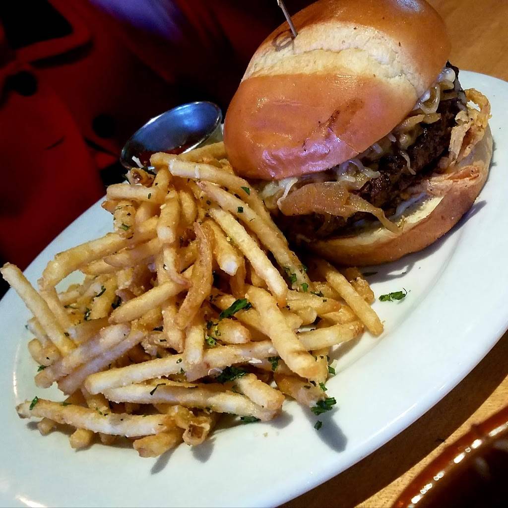 COVER 3 San Antonio | restaurant | 1806 N 1604 W, San Antonio, TX 78248, USA | 2104799700 OR +1 210-479-9700