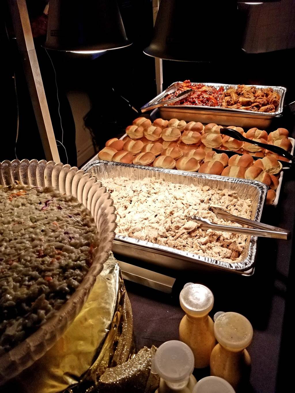 LeChiq Restaurant Catering and Dining | restaurant | 5788 Stage Rd, Bartlett, TN 38134, USA | 9015523582 OR +1 901-552-3582