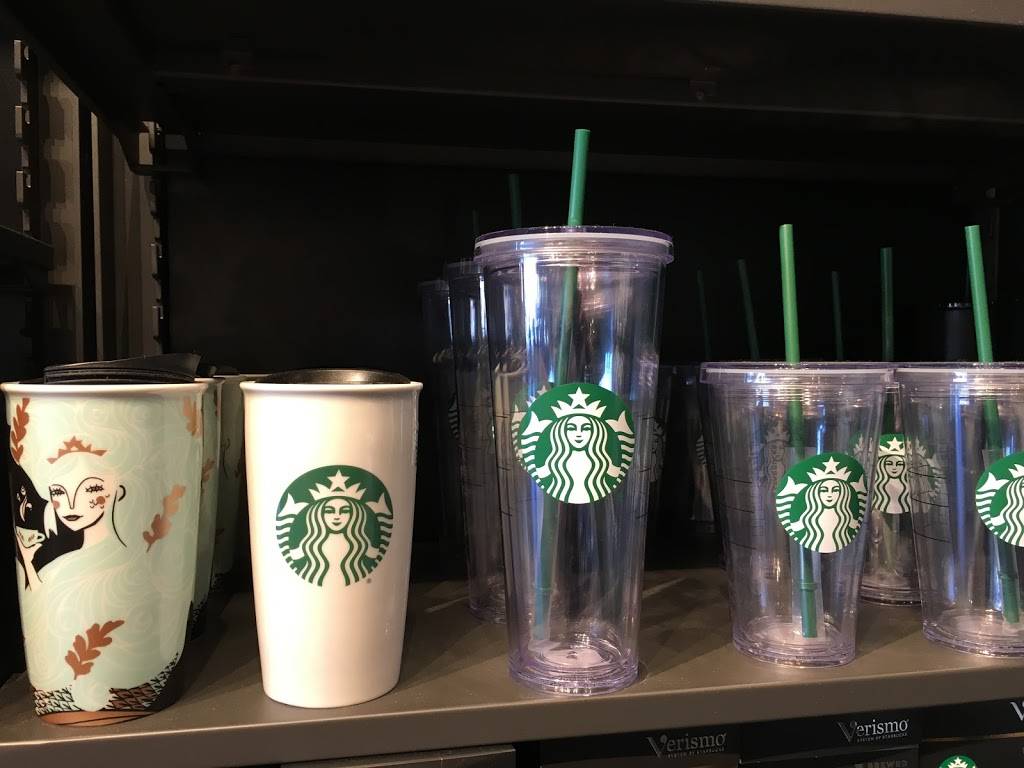 Starbucks | cafe | 739 Green Bay Rd, Wilmette, IL 60091, USA | 8472561823 OR +1 847-256-1823