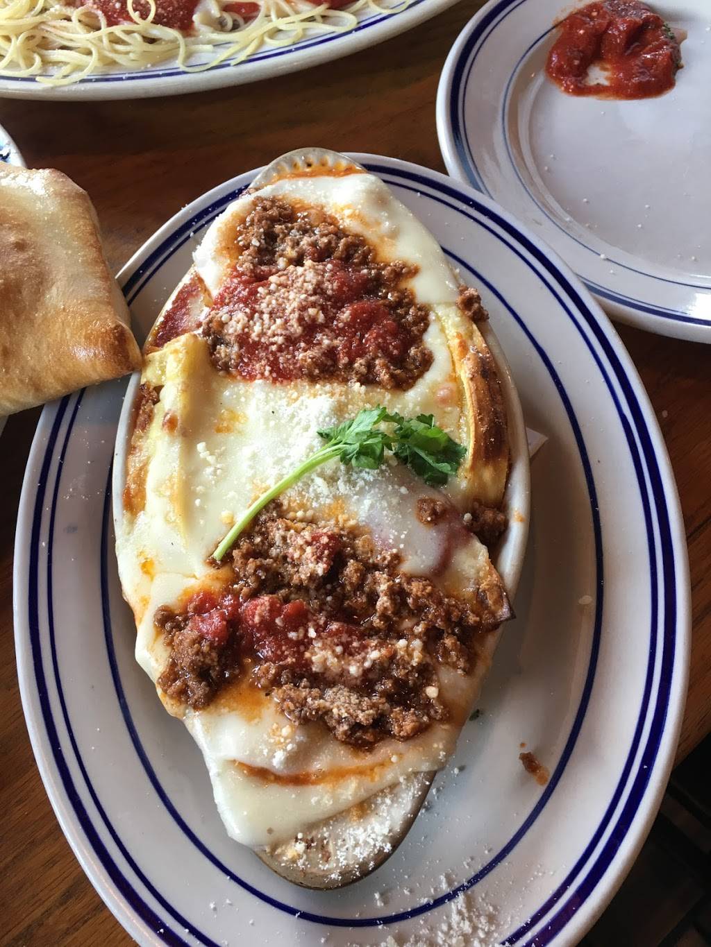 Castiglia | Italian Eatery | restaurant | 401 S Mineral St, Keyser, WV 26726, USA | 3047881300 OR +1 304-788-1300