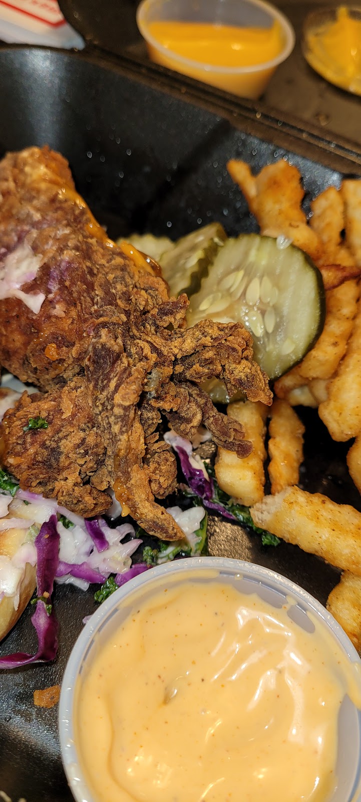 Daves Hot Chicken | restaurant | 69-A US Hwy 41 Suite #300, Schererville, IN 46375, USA | 2193195032 OR +1 219-319-5032