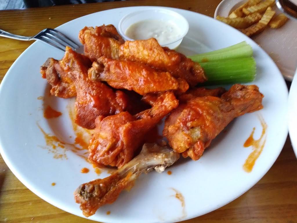 Flip Flops Dockside Eatery | restaurant | 3051 NE 32nd Ave, Fort Lauderdale, FL 33308, USA | 9545671672 OR +1 954-567-1672