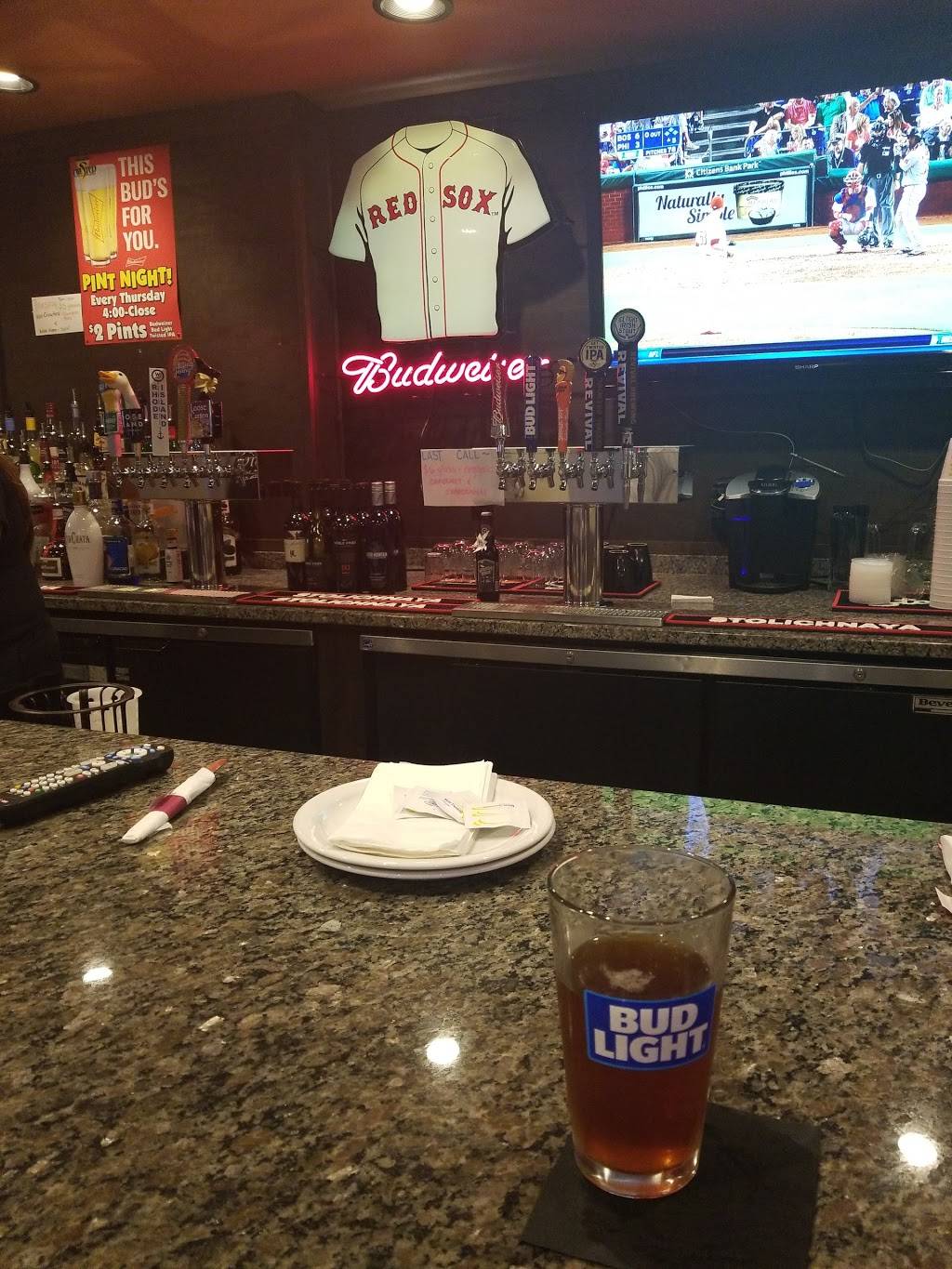 Filippous Twisted Pizza | restaurant | 28 Old Tower Hill Rd, Wakefield, RI 02879, USA | 4017828800 OR +1 401-782-8800