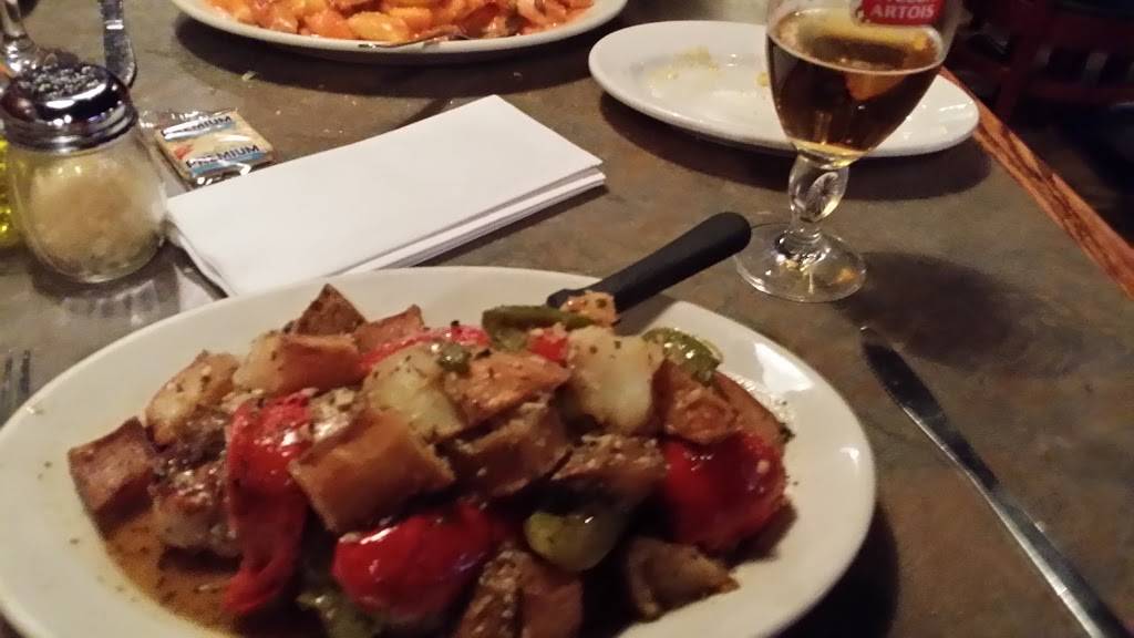 Tipsters Village Pub | restaurant | 8839 Cermak Rd, North Riverside, IL 60546, USA | 7084474020 OR +1 708-447-4020