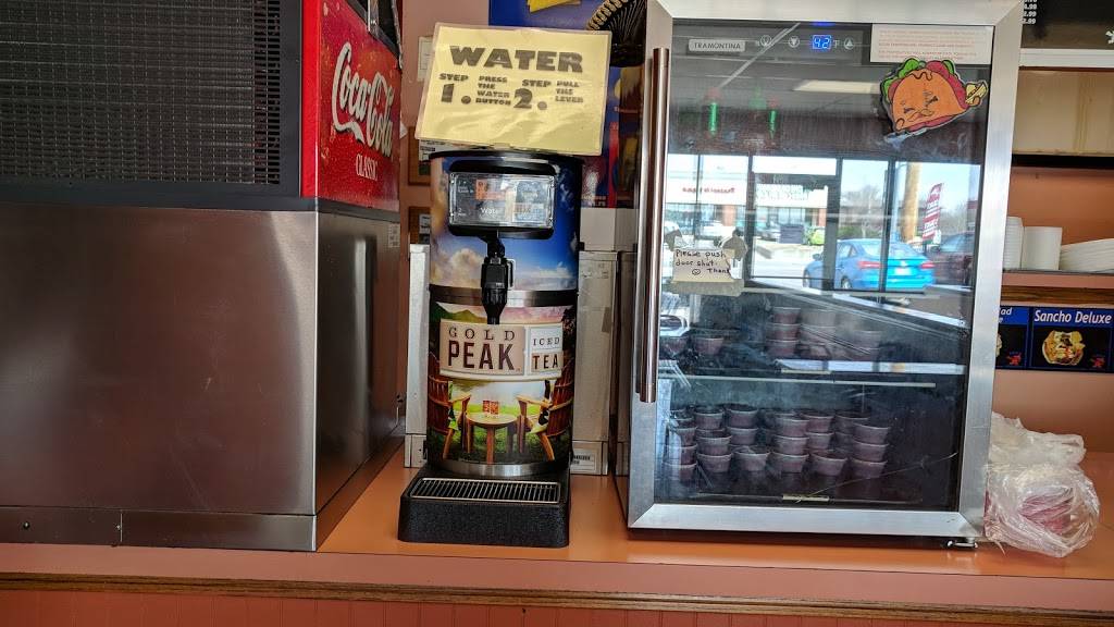 Taco Pronto | restaurant | 7333 W Central Ave, Wichita, KS 67212, USA | 3167223021 OR +1 316-722-3021