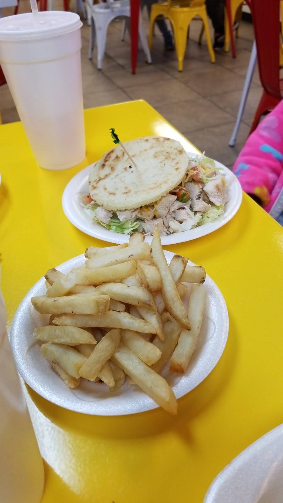 Sotos Kitchen | restaurant | 3809 Southside Blvd, Jacksonville, FL 32216, USA | 9045037114 OR +1 904-503-7114