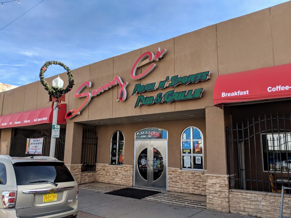 Sammy Cs Rock N Sports Pub & Grille | restaurant | 107 W Coal Ave, Gallup, NM 87301, USA | 5058632220 OR +1 505-863-2220