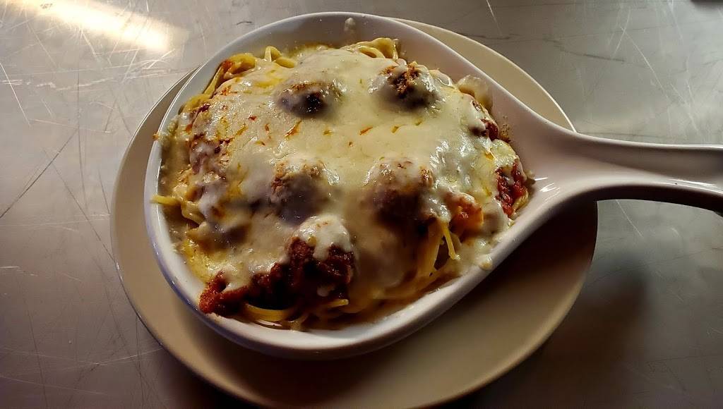 Johnnies Bar & Grill - Clinton | restaurant | 124 W Michigan Ave, Clinton, MI 49236, USA | 5174565233 OR +1 517-456-5233