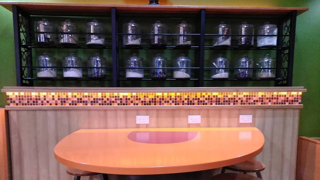 Popeyes Louisiana Kitchen | restaurant | 1 Lackawanna Plaza #18 #18 - Lackawanna Plaza Ii, Montclair, NJ 07042, USA | 9737833500 OR +1 973-783-3500