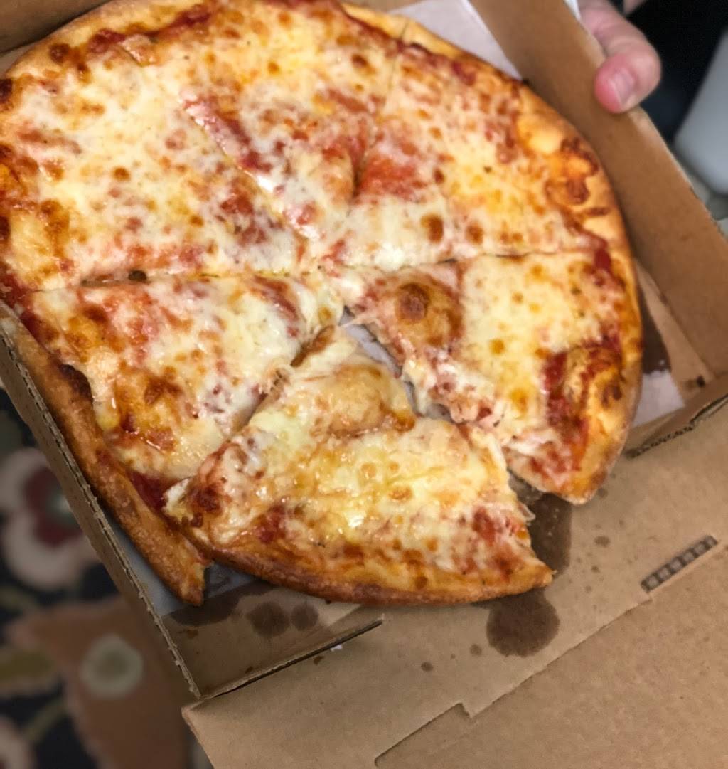 Castillos Ristorante & Pizzeria | restaurant | 975 Bacons Bridge Rd #156, Summerville, SC 29483, USA | 8438323330 OR +1 843-832-3330