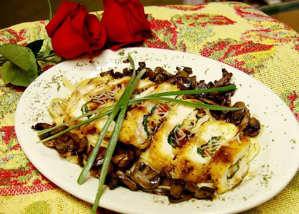 Sassafraz Restaurant | restaurant | 2205 W Reelfoot Ave, Union City, TN 38261, USA | 7318841877 OR +1 731-884-1877