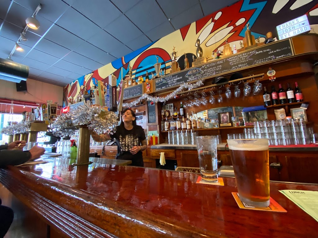 Bryant Lake Bowl and Theater | restaurant | 810 W Lake St, Minneapolis, MN 55408, USA | 6128253737 OR +1 612-825-3737