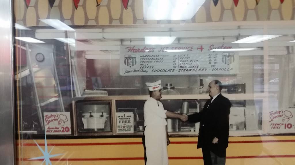 Hardees | restaurant | 711 Asheville Hwy, Greeneville, TN 37743, USA | 4236361730 OR +1 423-636-1730