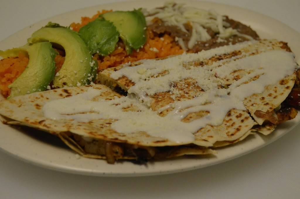 El Llano Restaurant | restaurant | 17 Smith St, Fairburn, GA 30213, USA | 7709642066 OR +1 770-964-2066