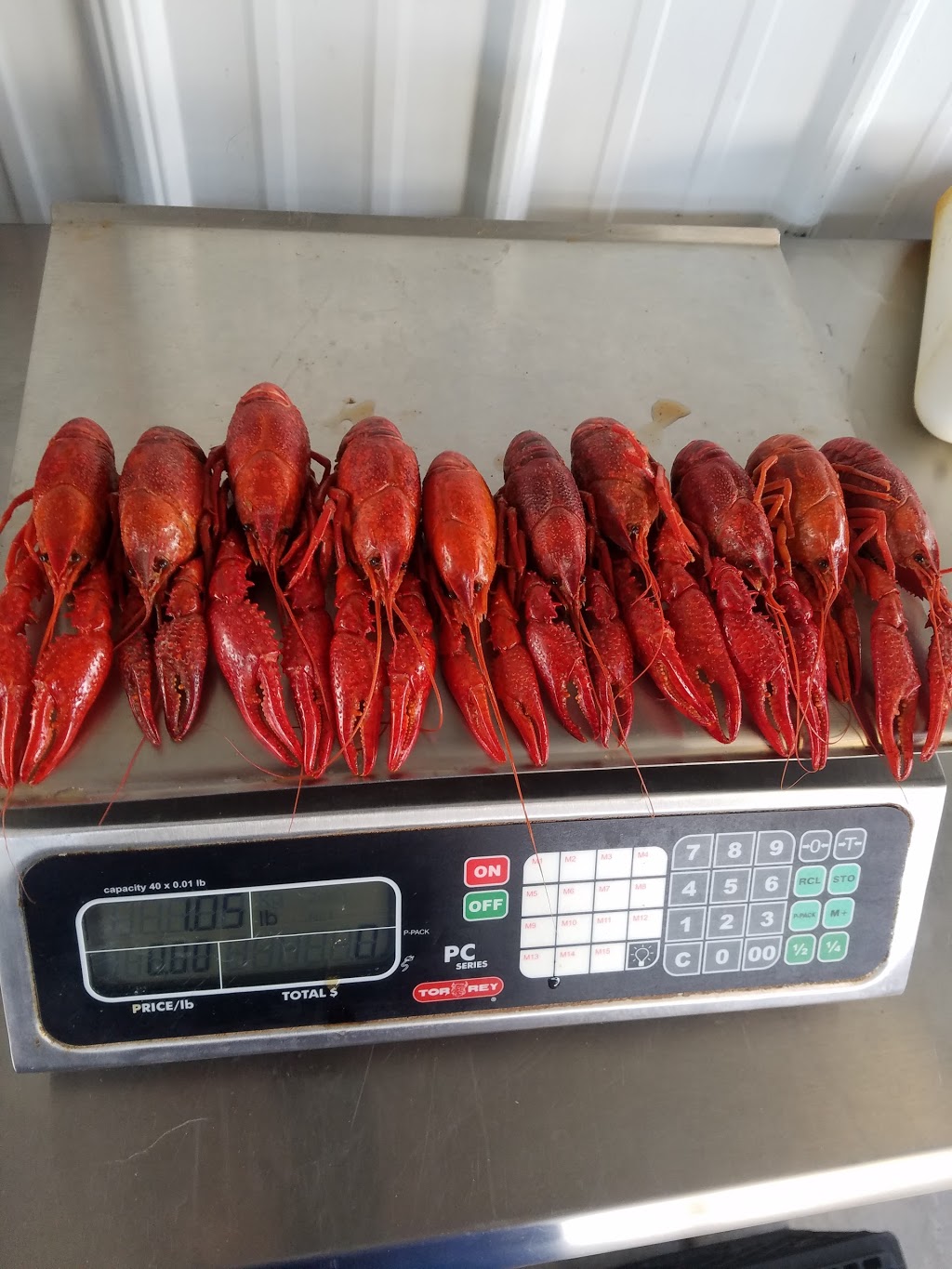 HotHeads Crawfish | restaurant | 910 Versailles Blvd, Alexandria, LA 71303, USA | 3186644884 OR +1 318-664-4884