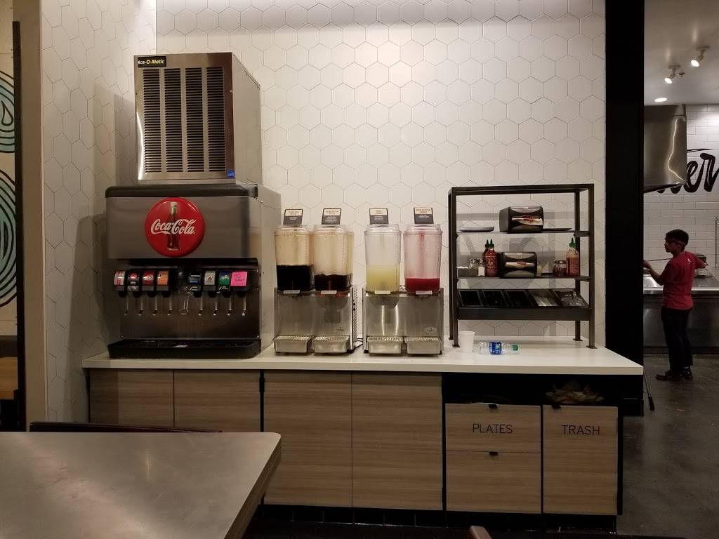 MOD Pizza | restaurant | 2200 Market Pl Dr, Monterey Park, CA 90640, USA | 3235974402 OR +1 323-597-4402