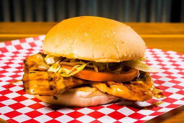 Fly By Burgers | restaurant | 3103 Wilson Rd, Humble, TX 77396, USA | 8326445007 OR +1 832-644-5007