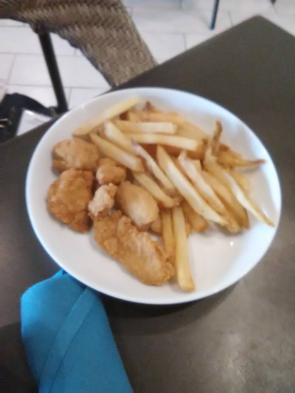 Holiday Inn Club vacations- Breezes Restaurant & Bar and Breezes | restaurant | 8505 W Irlo Bronson Memorial Hwy, Kissimmee, FL 34747, USA | 4072390000 OR +1 407-239-0000