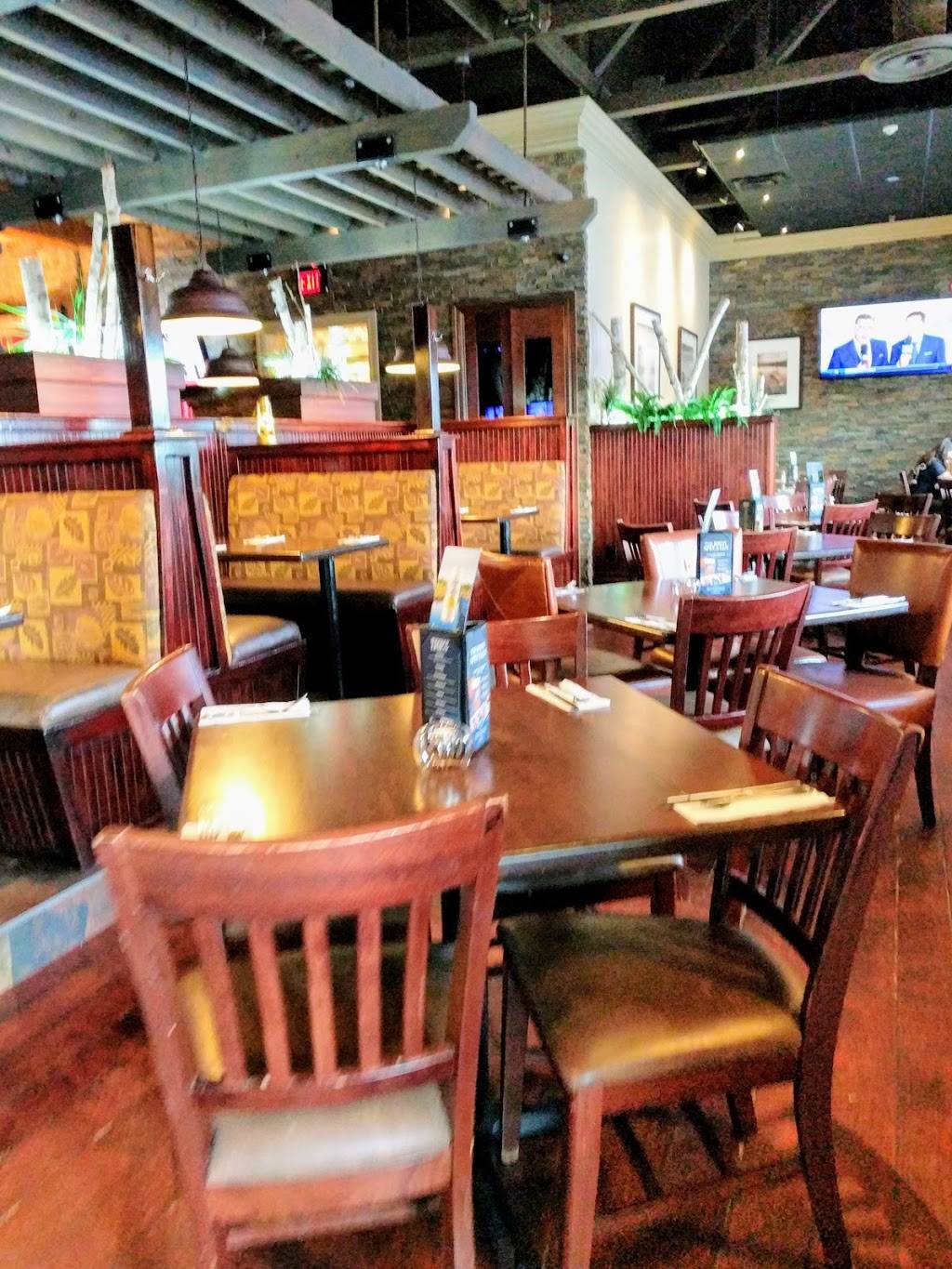 Turtle Jacks Vogell | restaurant | 10 Vogell Rd, Richmond Hill, ON L4B 3K4, Canada | 9057701729 OR +1 905-770-1729