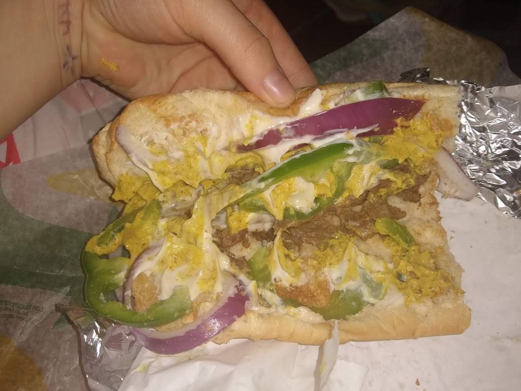 Subway | restaurant | 3245 W Wedington Dr, Fayetteville, AR 72704, USA | 4794428363 OR +1 479-442-8363