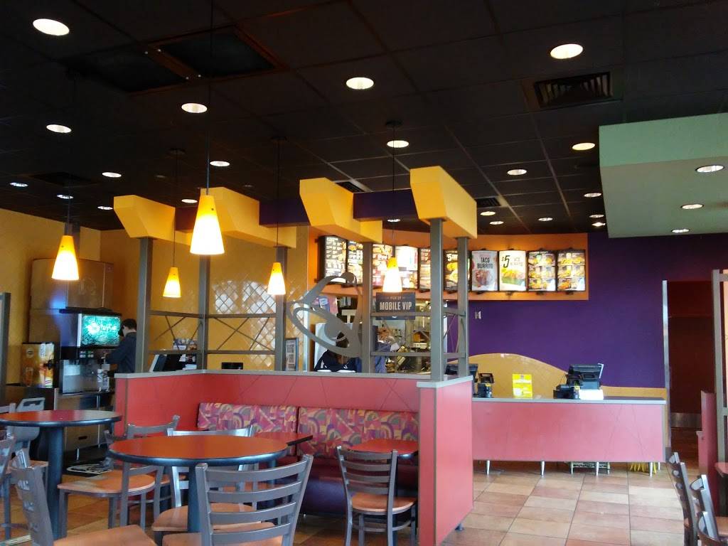 Taco Bell | meal takeaway | 15640 NE Fourth Plain Blvd, Vancouver, WA 98682, USA | 3608288667 OR +1 360-828-8667