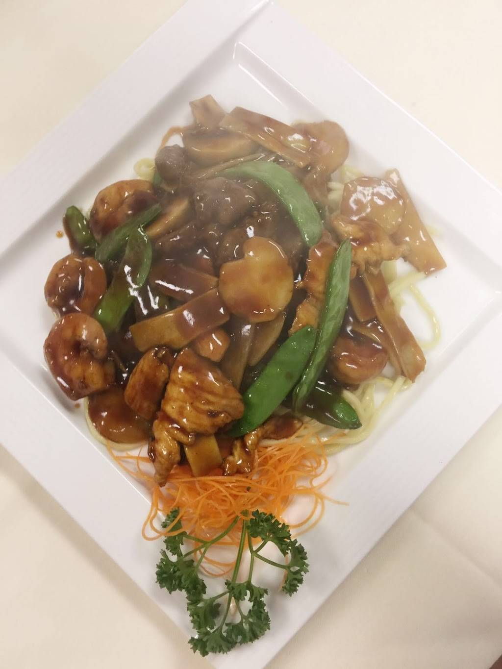 New Peking | restaurant | 13132 Midlothian Turnpike, Midlothian, VA 23113, USA | 8047941799 OR +1 804-794-1799