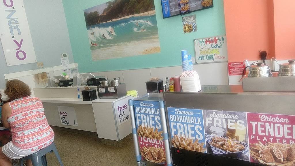 Boardwalk Fresh Chicken and Fries | restaurant | 3000 Connecticut Ave NW, Washington, DC 20008, USA | 2022324222 OR +1 202-232-4222